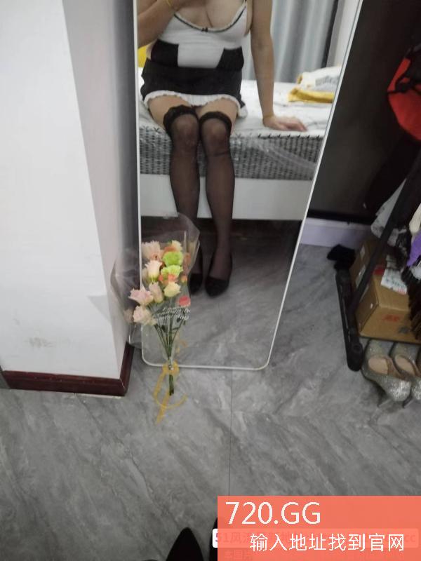 钟楼深喉技术型熟女